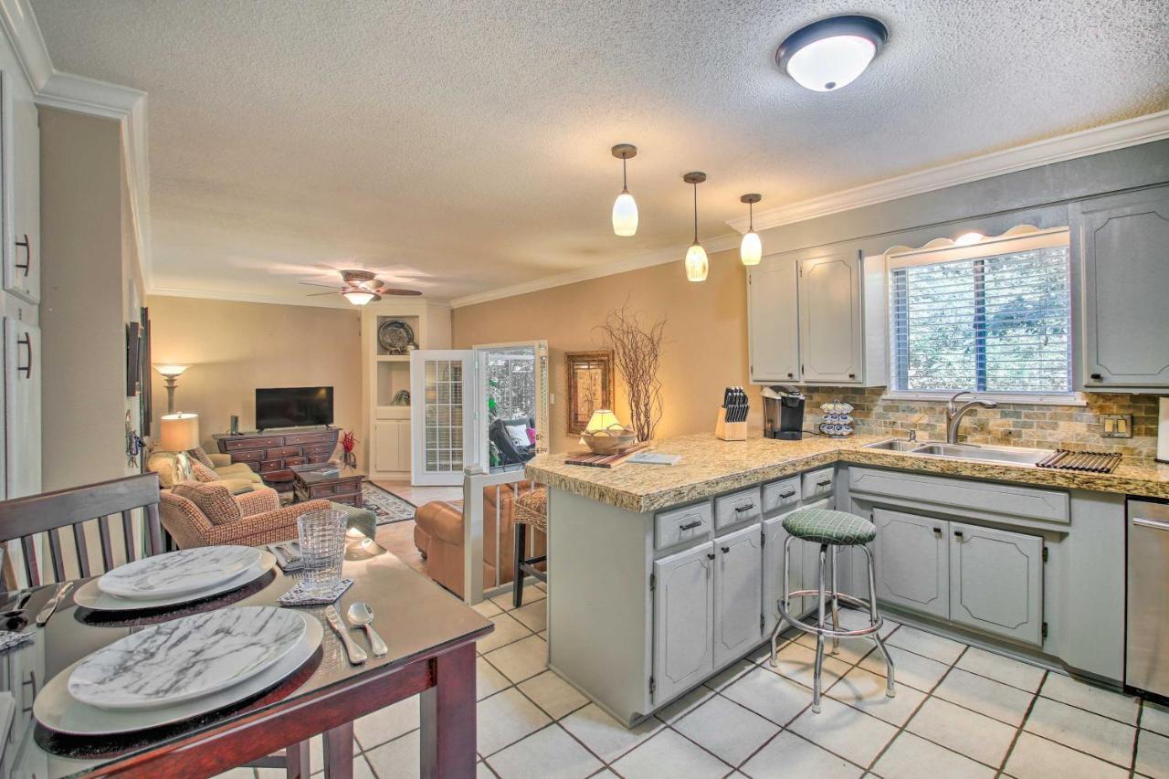 Charming Hot Springs Home With Sunroom And Yard Dış mekan fotoğraf