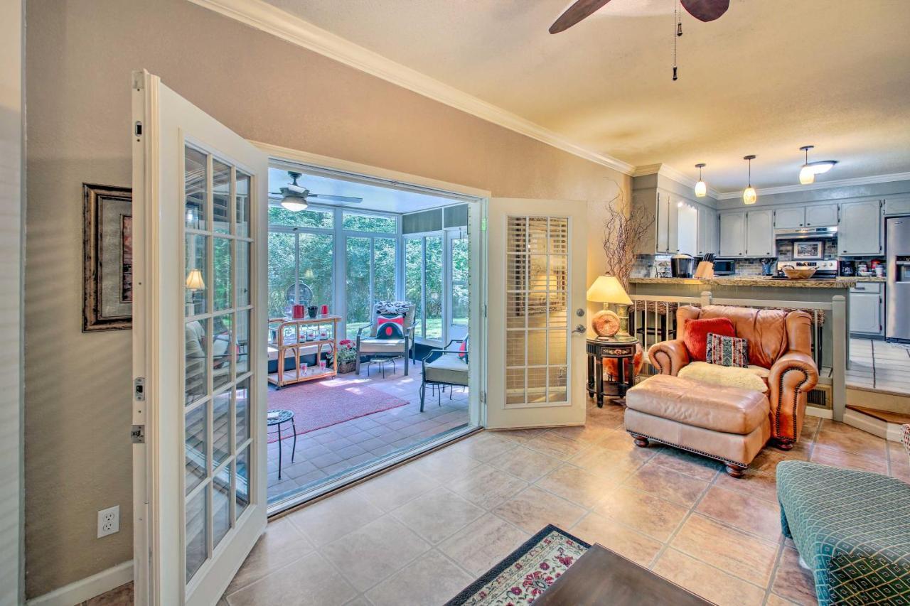 Charming Hot Springs Home With Sunroom And Yard Dış mekan fotoğraf