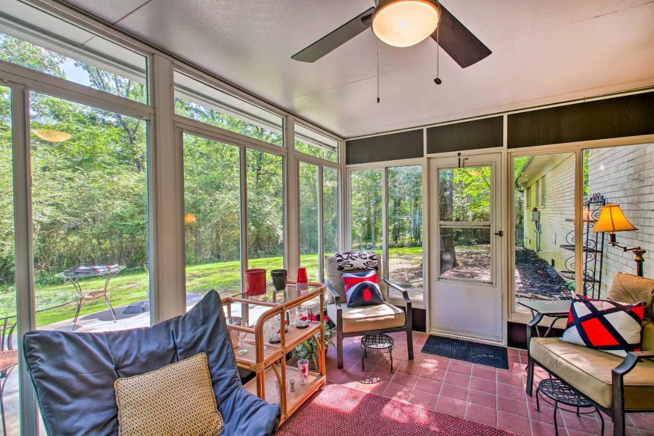 Charming Hot Springs Home With Sunroom And Yard Dış mekan fotoğraf